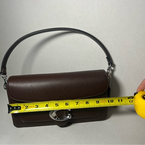 Coach Tabby 26 Leather Shoulder Bag Color maple W/dustbag - Picture 3 of 6